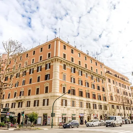 Romantica Al Vaticano * روما