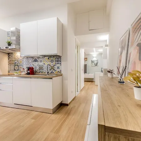 Apartament Romantica Al Vaticano *